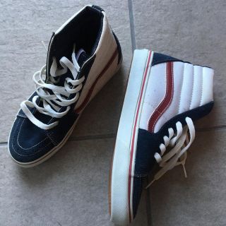 ヴァンズ(VANS)のバンズスニーカー23センチくらい。(スニーカー)