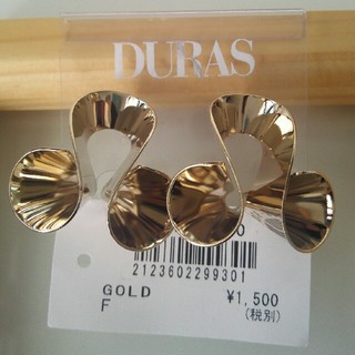 デュラス(DURAS)の新品♥DURAS キャッチゴールドピアス(ピアス)
