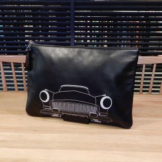 シャネル(CHANEL)のかえるさまの超美品 シャネル クラッチバッグ 2017 ブラック 黒 ラムスキン(クラッチバッグ)