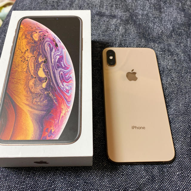 驚きの値段で】 iPhone - iPhone xs gold 256GB docomo スマートフォン