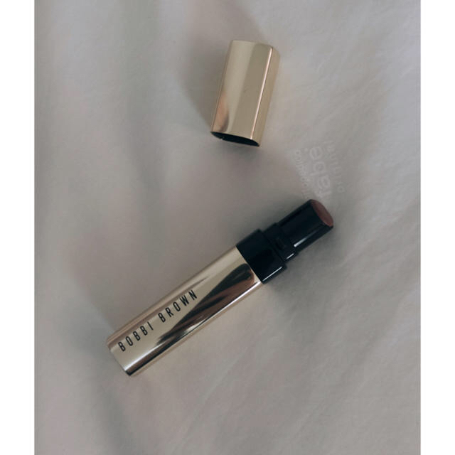 BOBBI BROWN(ボビイブラウン)のBOBBI BROWN LIPSTICK コスメ/美容のベースメイク/化粧品(口紅)の商品写真