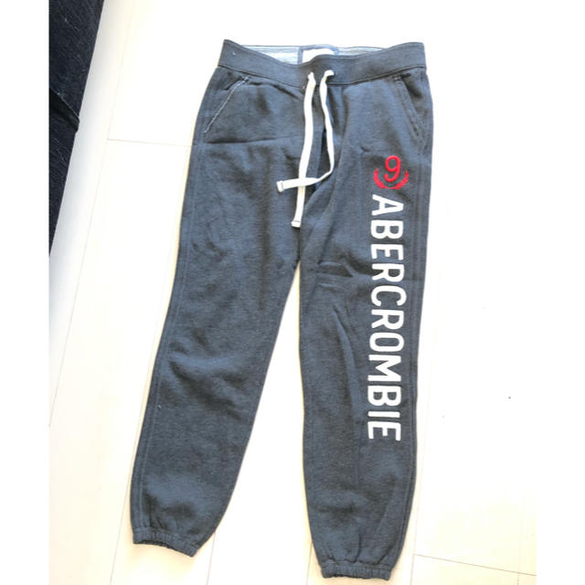 Abercrombie&Fitch(アバクロンビーアンドフィッチ)の◆ アバクロンビー&フィッチ　のグレイ　スウェット　ジャージ◆ レディースのルームウェア/パジャマ(ルームウェア)の商品写真