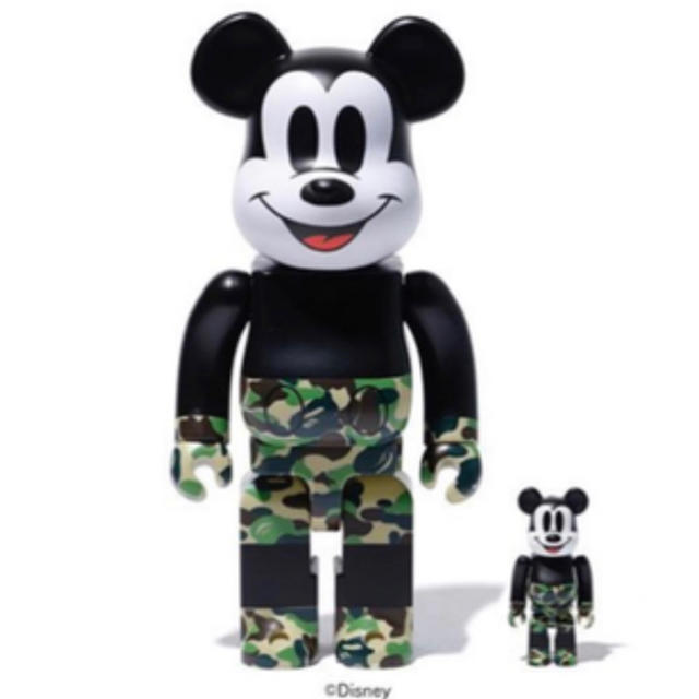 A BATHING APE(アベイシングエイプ)のBE@RBRICK BAPE MICKEY MOUSE  100%&400% エンタメ/ホビーのおもちゃ/ぬいぐるみ(キャラクターグッズ)の商品写真