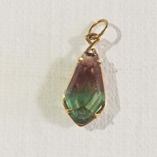 アガット(agete)のアガット agate フローライトチャーム　未使用品(チャーム)