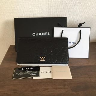 シャネル(CHANEL)のシャネル カメリア 二つ折り長財布(財布)