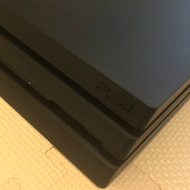美品 PS4 Pro 1TB 2018年9月頃購入