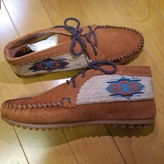 ミネトンカ(Minnetonka)の値下げ!!ミネトンカ☆新品(スリッポン/モカシン)