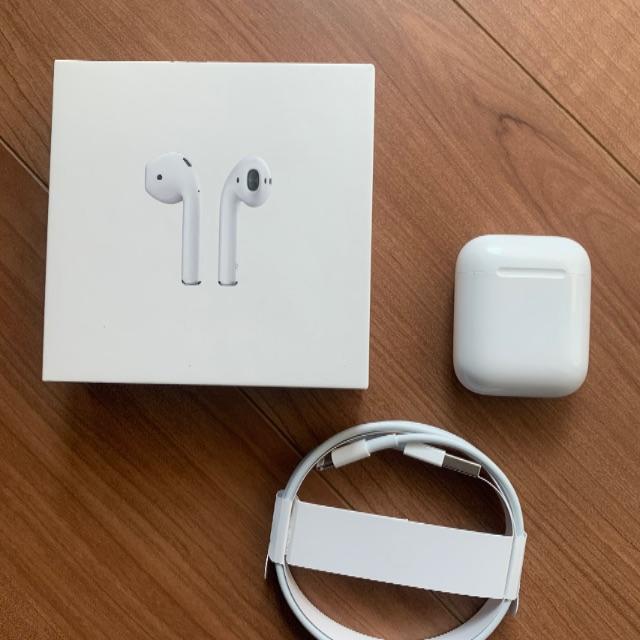Apple - Apple AirPods with Charging Case 第1世代