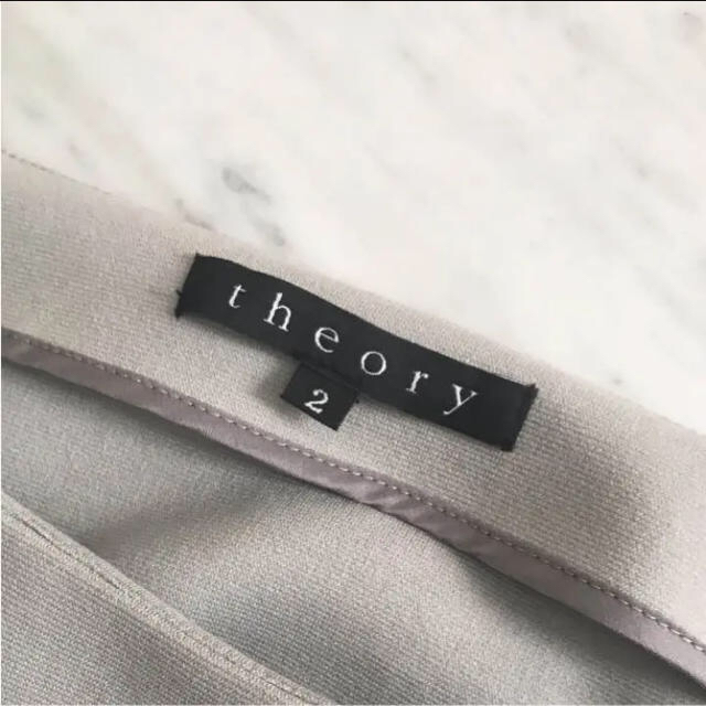 theory(セオリー)のtheory ワンピース レディースのワンピース(ひざ丈ワンピース)の商品写真