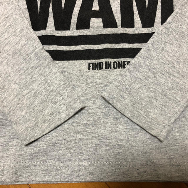 WAMWAM(ワムワム)のワムワム ロンT  140  グレー キッズ/ベビー/マタニティのキッズ服男の子用(90cm~)(Tシャツ/カットソー)の商品写真