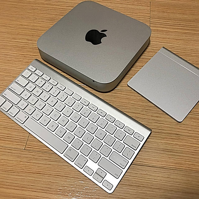 Mac mini Late 2012 キーボードトラックパッド付きデスクトップ型PC