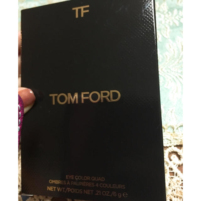 TOM FORD(トムフォード)の新品未使用 トムフォード TOM FORD アイシャドウ ハニームーン コスメ/美容のベースメイク/化粧品(アイシャドウ)の商品写真