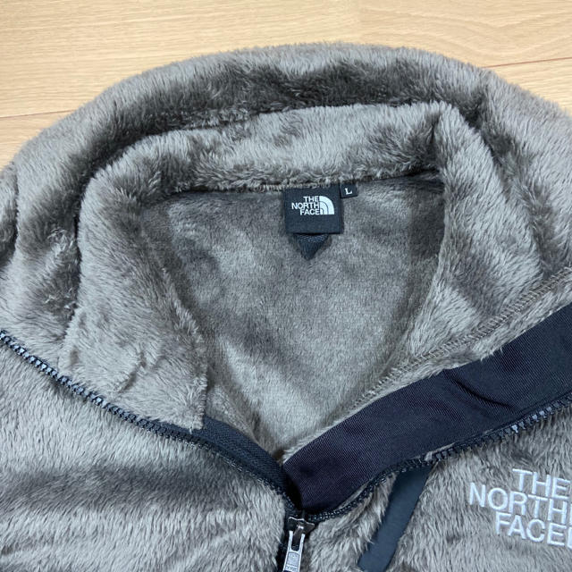 THE NORTH FACE(ザノースフェイス)の【Lサイズ】ANTARCTICA VERSA LOFT JACKET メンズのトップス(その他)の商品写真