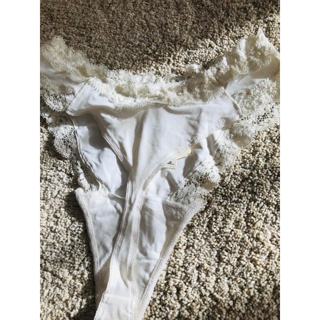 LA PERLA(ラペルラ)のラ・ペルラ   イタリー製　ブラショーツ セット　Tバック　ブラ¥15,000 レディースの下着/アンダーウェア(ブラ&ショーツセット)の商品写真