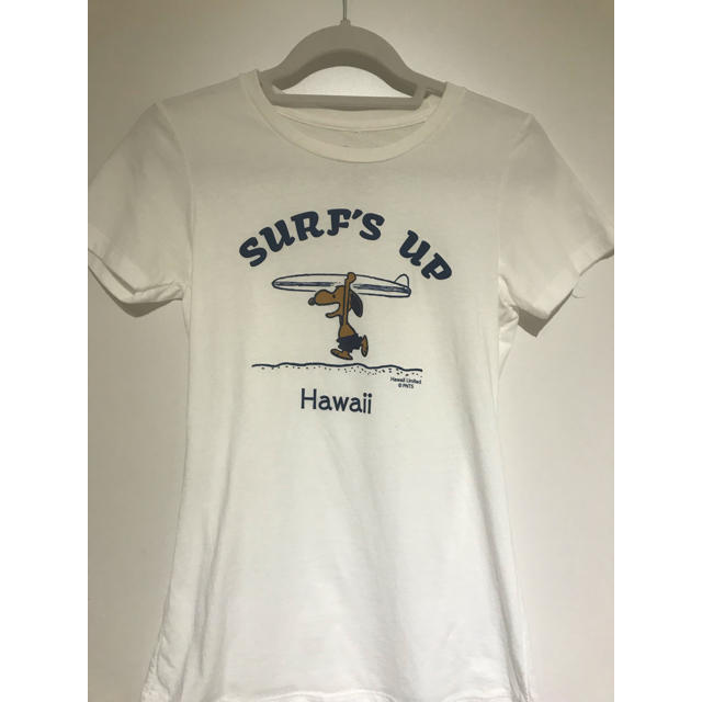 SNOOPY(スヌーピー)の日焼けスヌーピーMoni Honolulu モニホノルル レディースのトップス(Tシャツ(半袖/袖なし))の商品写真
