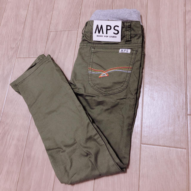 MPS(エムピーエス)のMPS スキニーパンツ キッズ/ベビー/マタニティのキッズ服男の子用(90cm~)(パンツ/スパッツ)の商品写真