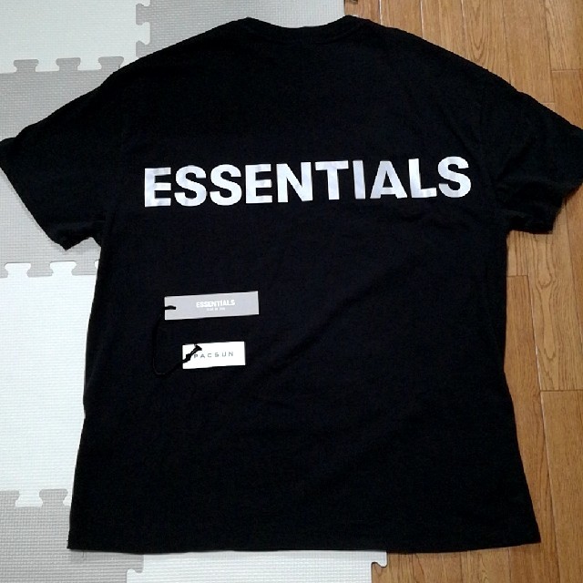 FEAR OF GOD(フィアオブゴッド)のFear of god ESSENTIALS 2019 Tシャツ メンズのトップス(Tシャツ/カットソー(半袖/袖なし))の商品写真