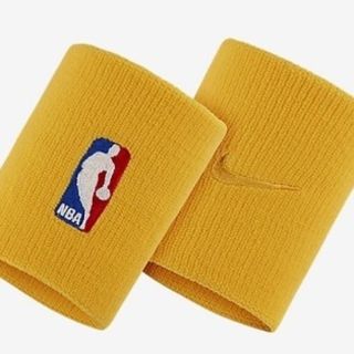 ナイキ(NIKE)の新品 NIKE ナイキ NBA wristbands リストバンド イエロー(バングル/リストバンド)