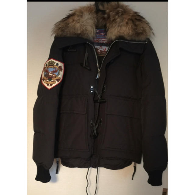 DSQUARED2(ディースクエアード)のディースクエアード リアルファーダウンsize46 メンズのジャケット/アウター(ダウンジャケット)の商品写真