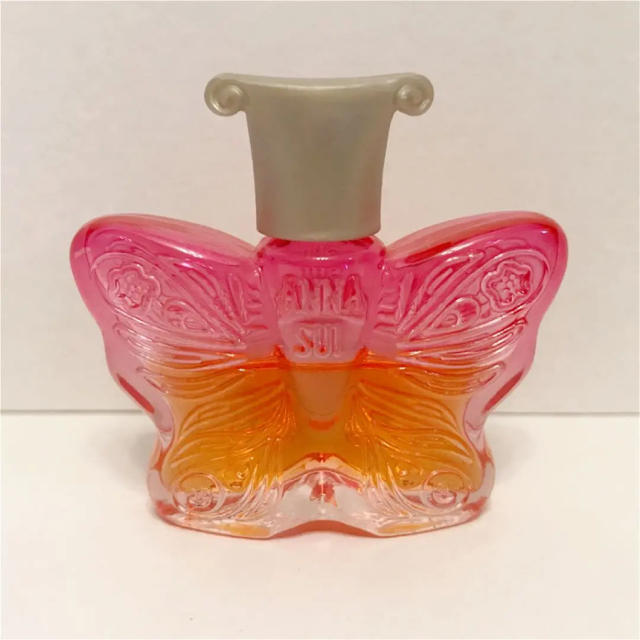 ANNA SUI(アナスイ)の【アナスイ】スイ ラブ オードトワレ ミニチュア 香水 コスメ/美容の香水(香水(女性用))の商品写真