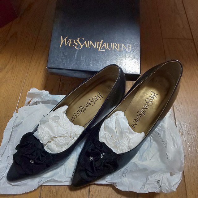 【コンビニ受取対応商品】 YVES 箱付き パンプス LAURENT SAINT ハイヒール+パンプス 【コンビニ受取対応商品】 YVES 箱付き パンプス LAURENT SAINT ハイヒール+パンプス