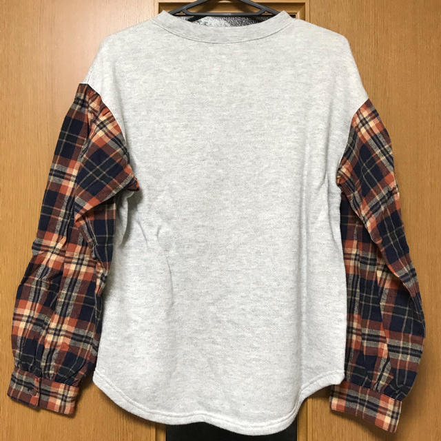 w closet(ダブルクローゼット)のwcloset 袖切り替えスウェット レディースのトップス(トレーナー/スウェット)の商品写真