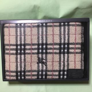 バーバリー(BURBERRY)の☆新品未使用☆   🌸 ☆BURBERRYのバスタオル☆ 🌸(タオル/バス用品)