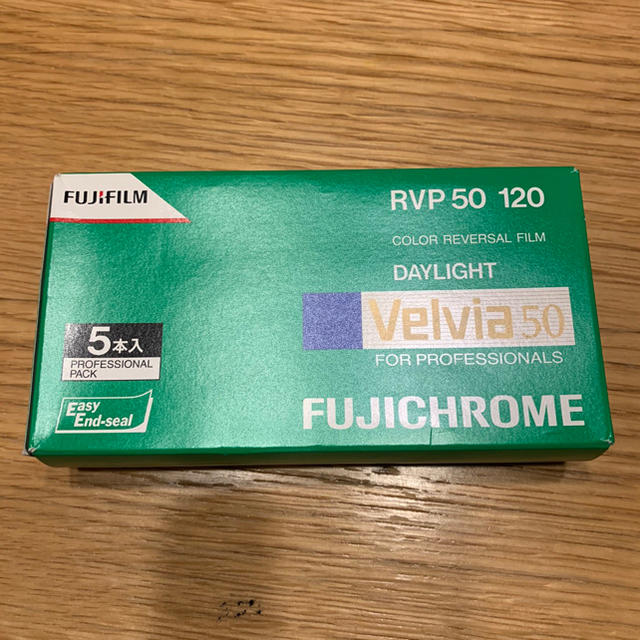 卸売 富士フイルム Velvia 50 ブローニーフイルム 新品 5本 sushitai