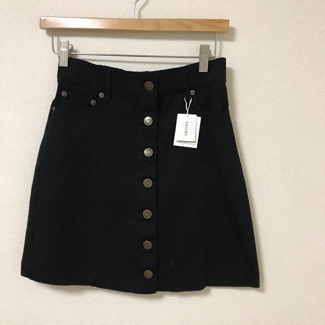 INGNI(イング)のINGNI 黒スカート レディースのスカート(ミニスカート)の商品写真