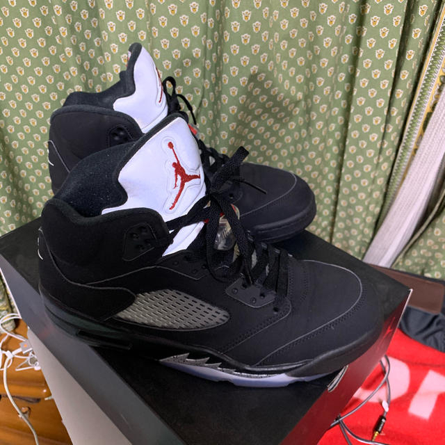 スニーカー【28cm】air jordan 5 silver tongue