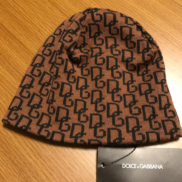 DOLCE&GABBANA(ドルチェアンドガッバーナ)のドルチェ&ガッバーナ　ニット帽 メンズの帽子(ニット帽/ビーニー)の商品写真