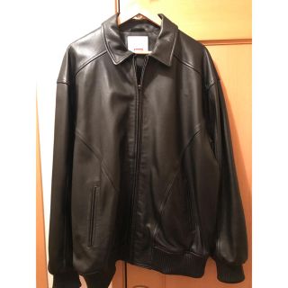 シュプリーム(Supreme)のsupreme studded arclogo leather jacket(レザージャケット)