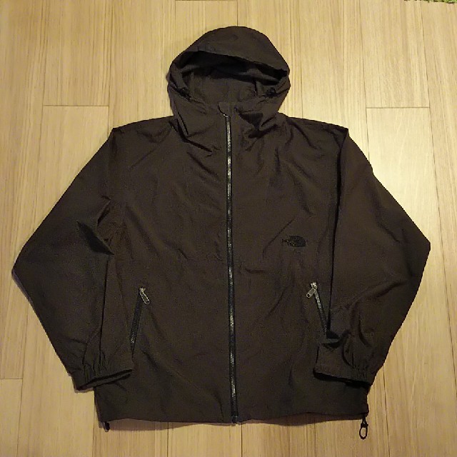THE NORTH FACE(ザノースフェイス)のTNF コンパクトジャケット ブラウン Mサイズ  ON21230 メンズのジャケット/アウター(マウンテンパーカー)の商品写真