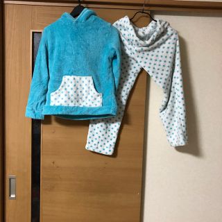 シマムラ(しまむら)のあおい様専用　モコモコルームウェア(パジャマ)