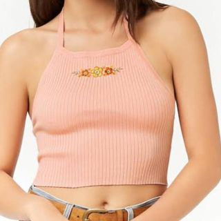 フォーエバートゥエンティーワン(FOREVER 21)の【新品】forever21 フラワー刺繍 キャミソール(キャミソール)