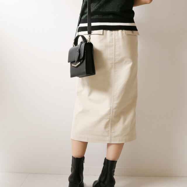 Spick & Span(スピックアンドスパン)のSpick & Span カルゼスエードストレッチタイトスカート レディースのスカート(ひざ丈スカート)の商品写真