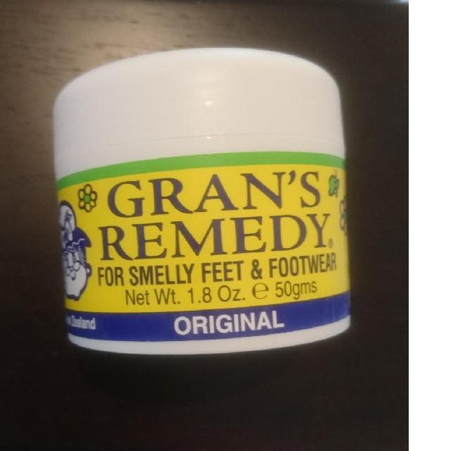 Gran's Remedy(グランズレメディ)の新品　グランズレメディ　レギュラー 50g コスメ/美容のボディケア(フットケア)の商品写真