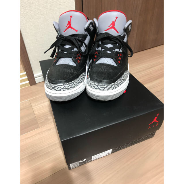 NIKE(ナイキ)のAIR JORDAN 3 RETRO OG  ブラックセメント メンズの靴/シューズ(スニーカー)の商品写真