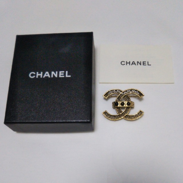 CHANEL - CHANEL　ブローチ