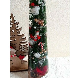 ハーバリウム X'mas 【ローズ in クリスマスツリー】の通販 by ハーバリウム X'mas 【ローズ in クリスマスツリー】の通販 by