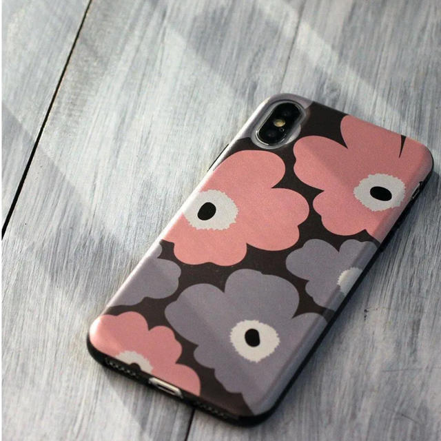 marimekko(マリメッコ)の最後の1点！再販不可♡マリメッコiPhoneXケース♡新品未開封 スマホ/家電/カメラのスマホアクセサリー(iPhoneケース)の商品写真