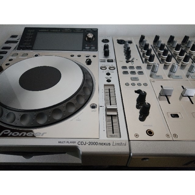 Pioneer(パイオニア)の荒木様専用CDJ2000nexus✕2+DJM900nexusのみ 楽器のDJ機器(CDJ)の商品写真