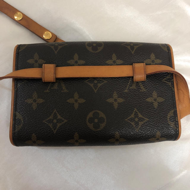 LOUIS VUITTON(ルイヴィトン)のルイヴィトン   ウエストポーチ レディースのバッグ(ボディバッグ/ウエストポーチ)の商品写真