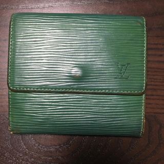 ルイヴィトン(LOUIS VUITTON)のヴィトン☆二つ折り財布(財布)