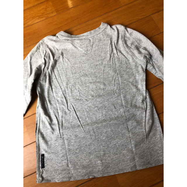 ARMANI JUNIOR(アルマーニ ジュニア)のアルマーニジュニア  ロンT   ５A(112㎝) キッズ/ベビー/マタニティのキッズ服男の子用(90cm~)(Tシャツ/カットソー)の商品写真