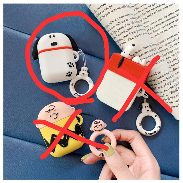 SNOOPY(スヌーピー)のAirPodsケース　　SNOOPY スマホ/家電/カメラのオーディオ機器(ヘッドフォン/イヤフォン)の商品写真