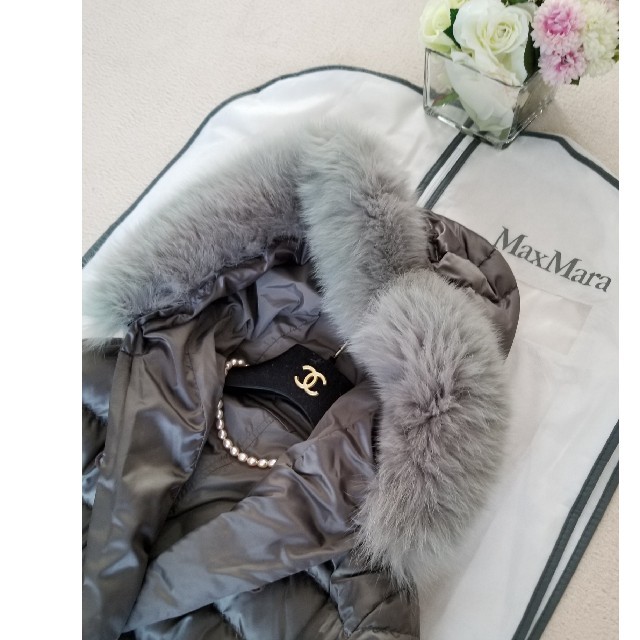 Max Mara(マックスマーラ)の★Max Mara★マックスマーラ★定番★リバーシブル★ダウンコート レディースのジャケット/アウター(ダウンコート)の商品写真