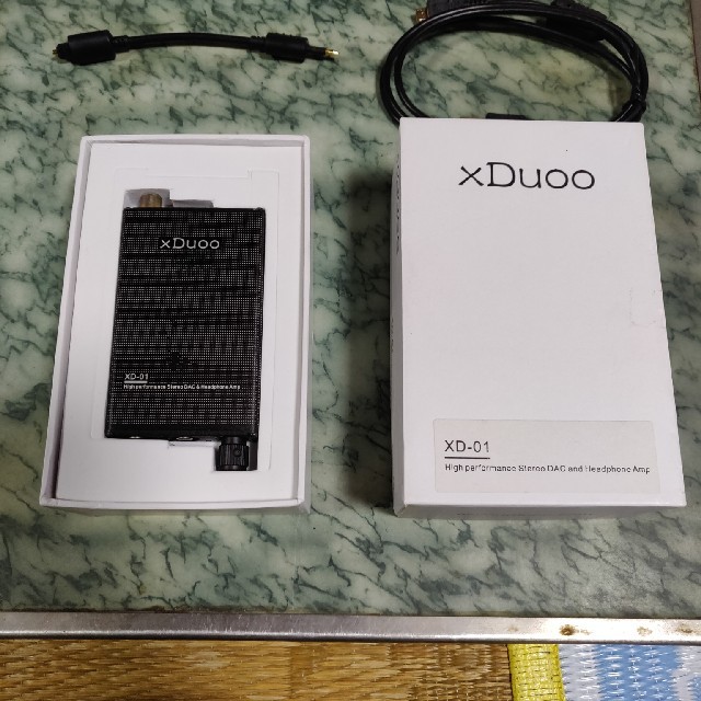 xDuoo　ポータブルヘッドホンアンプ　XD-01