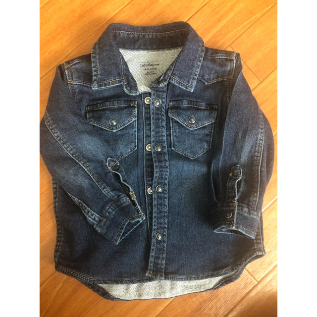 babyGAP(ベビーギャップ)のbaby gap♡デニムジャケット キッズ/ベビー/マタニティのベビー服(~85cm)(ジャケット/コート)の商品写真