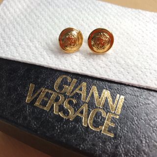 ジャンニヴェルサーチ(Gianni Versace)のGIANNI VERSACE(ピアス)